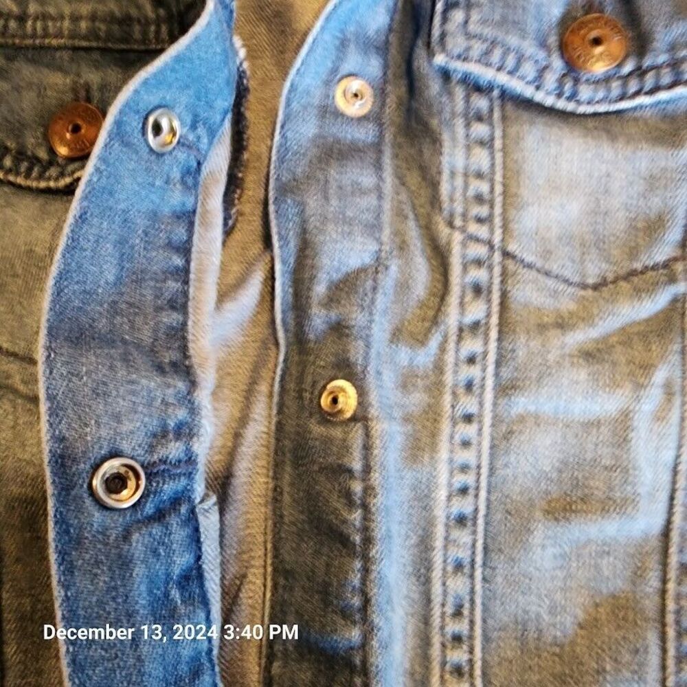 Oshkosh Bgosh Girls Denim Jean Jacket Appliques Snap Up Flap Pockets Blue Sz 10 - Picture 4 of 8